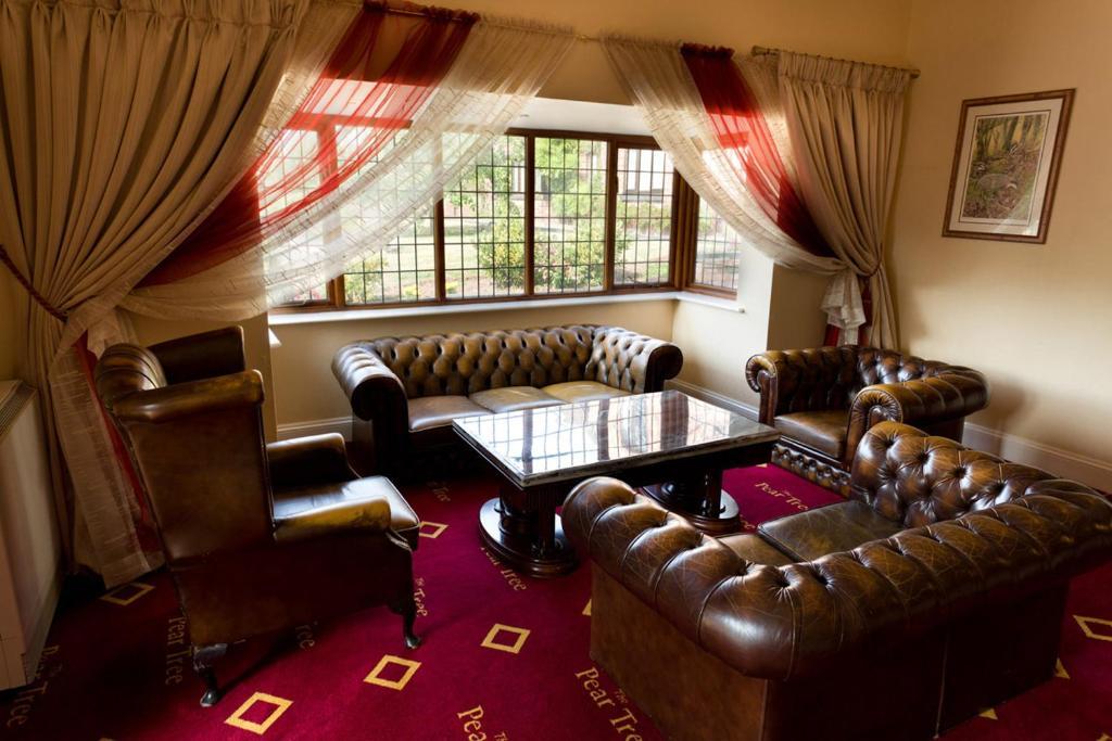 The Pear Tree Inn & Country Hotel Hindlip Eksteriør billede