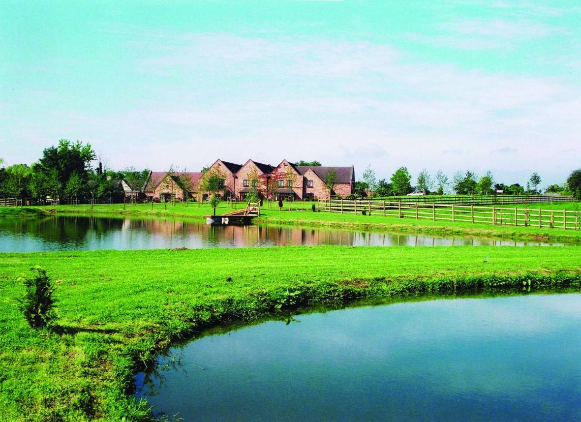 The Pear Tree Inn & Country Hotel Hindlip Eksteriør billede